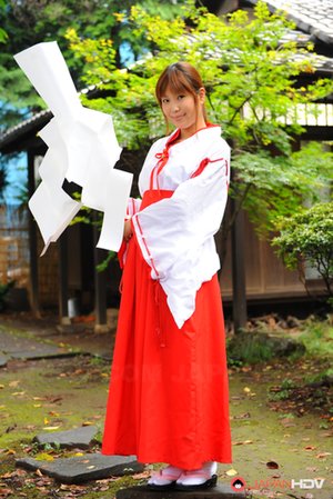 Japan HDV invites you to browse their free pics with Yuuno Hoshi exhibit well-done form