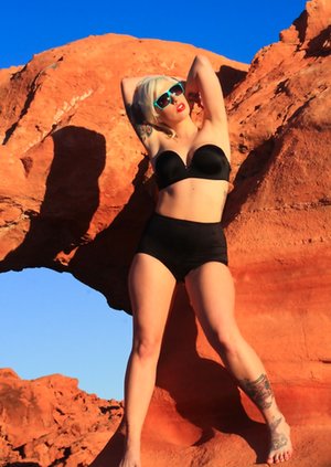 Pink Velvet Vault are pleased to offer you xxx pics featuring Lynn Pops xxx gallery 241320