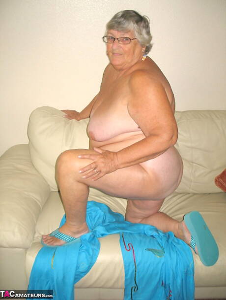 TAC Amateurs xxx picture collection featuring Grandma Libby xxx gallery 269193
